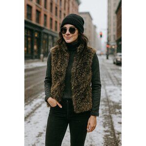 FU DA Faux Fur Vest Women’s M  Brown  Reversible Shaggy Sleeveless Jacket Boho
